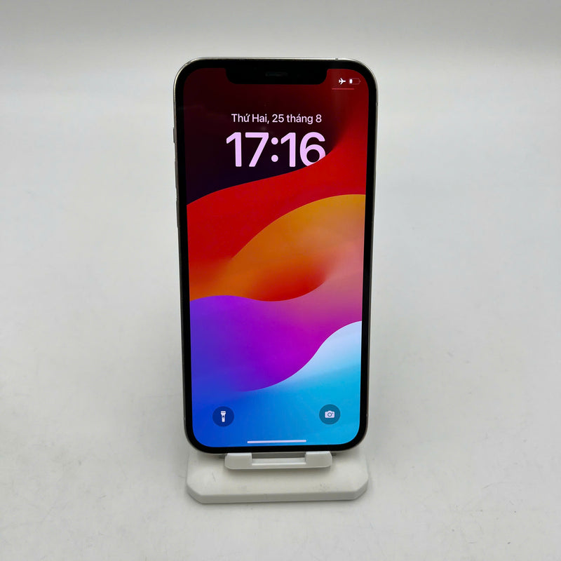 iPhone 12 Pro 256GB Bạc 98% pin 100% Máy đã trả hết tiền mạng dùng như Quốc tế Apple (Pin, cam trước và Face ID LKCH, viền xước nhiều) - HH7676