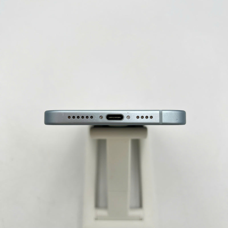 iPhone 15 Plus 128GB Xanh dương 98% pin 89% Quốc tế từ AU (Không dùng sim AU - Màn xước, ám viền nhẹ) - HH4839