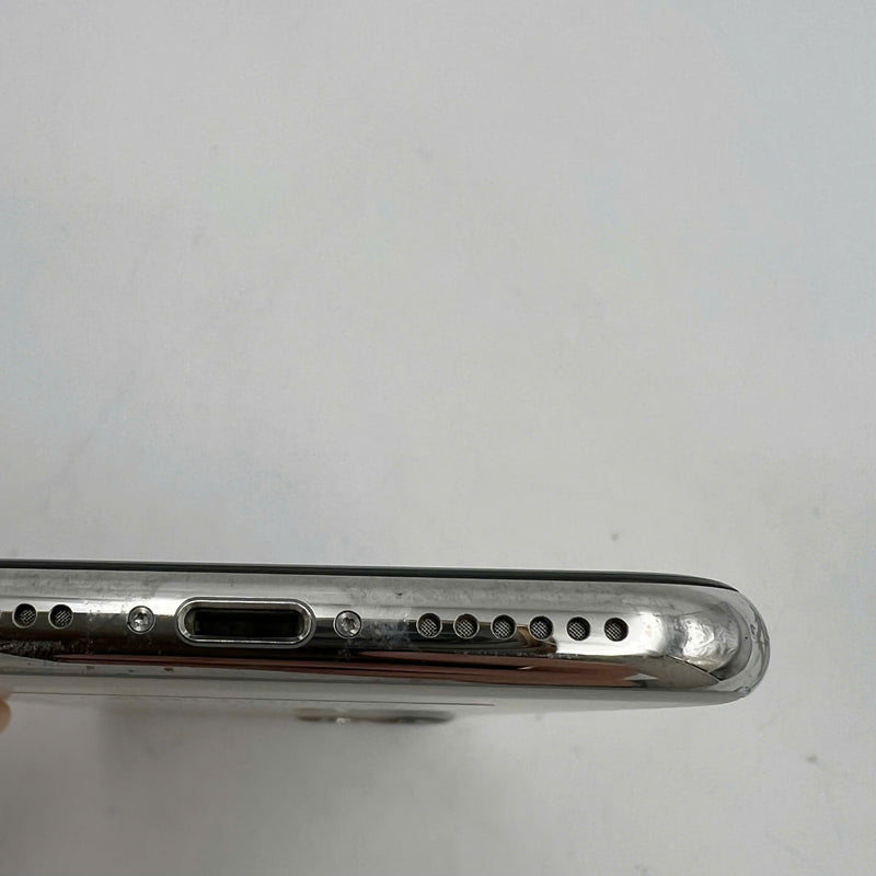 iPhone 11 Pro 256GB Bạc 98% pin 100% Máy đã trả hết tiền mạng dùng như Quốc tế Apple (viền xước,ĐTP) - HH7641