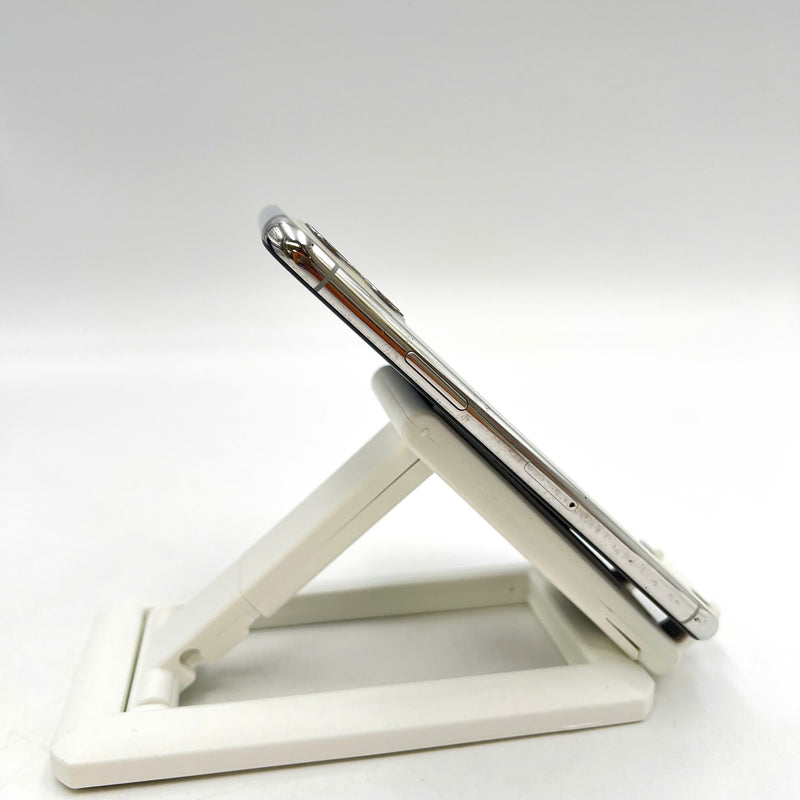 iPhone 11 Pro 256GB Bạc 98% pin 100% Máy đã trả hết tiền mạng dùng như Quốc tế Apple (viền xước,ĐTP) - HH7641