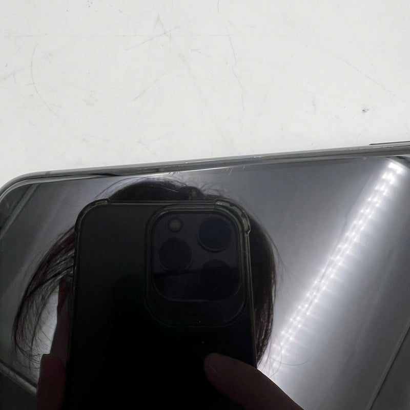 iPhone 11 Pro 64GB Đen 98% pin 100% Máy đã trả hết tiền mạng dùng như Quốc tế Apple (đốm 1x,màn xước,ĐTP) - HH6163