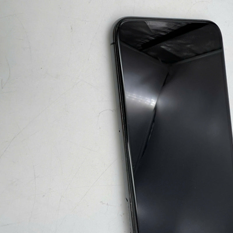 iPhone 11 Pro 64GB Đen 98% pin 100% Máy đã trả hết tiền mạng dùng như Quốc tế Apple (đốm 1x,màn xước,ĐTP) - HH6163