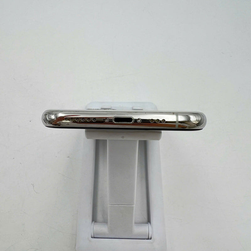 iPhone 11 Pro 256GB Trắng 98% pin 100% Máy đã trả hết tiền mạng dùng như Quốc tế Apple (Đã thay pin - viền xước) - HH0141