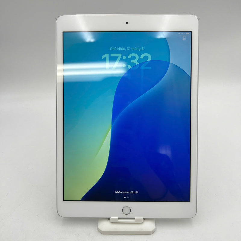 iPad Gen 8 2020 10.2in 32GB Silver 4G + Wifi 98% pin từ 85% từ AU (xước viền, xước mặt lưng, chỉ dùng sim VN)
