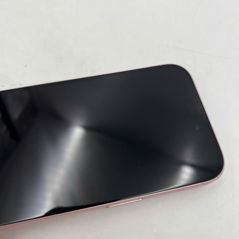 iPhone 15 128GB Hồng 98% pin  85% Quốc tế Apple (Xước màn, xước viền, móp viền, xước viền cam)  - HH2114