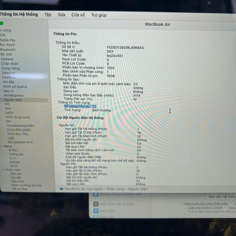 Macbook Air 2019 13.3in Xám Intel Core i5/ RAM 8GB/ SSD 256GB 98% Sạc 23 lần BPTN (Xước viền)