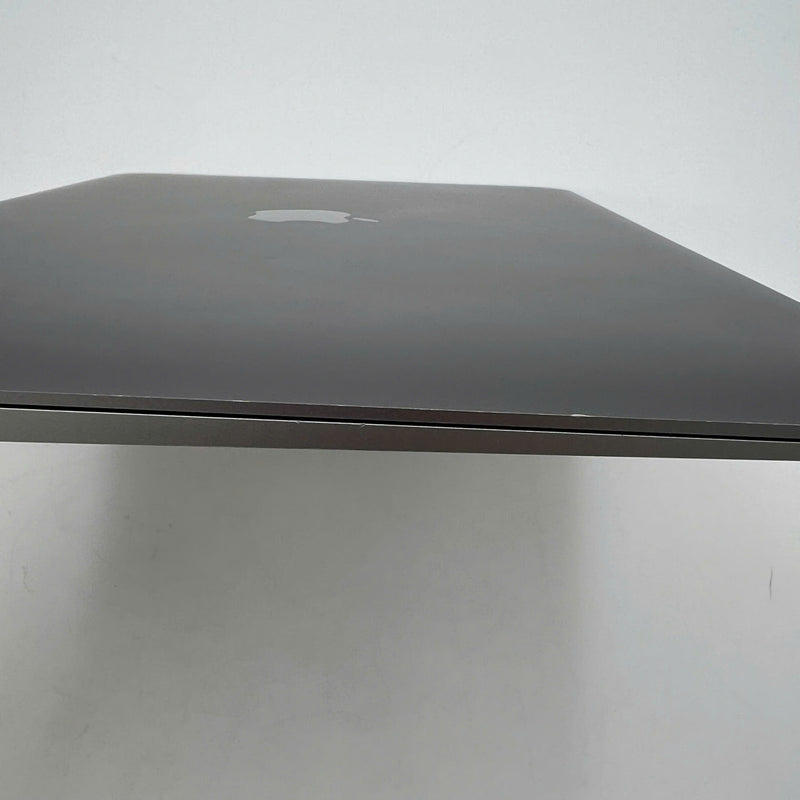 Macbook Air 2020 13.3in Xám Intel Core i7/ RAM 16GB/ SSD 512GB 98% sạc 150 lần BPTN