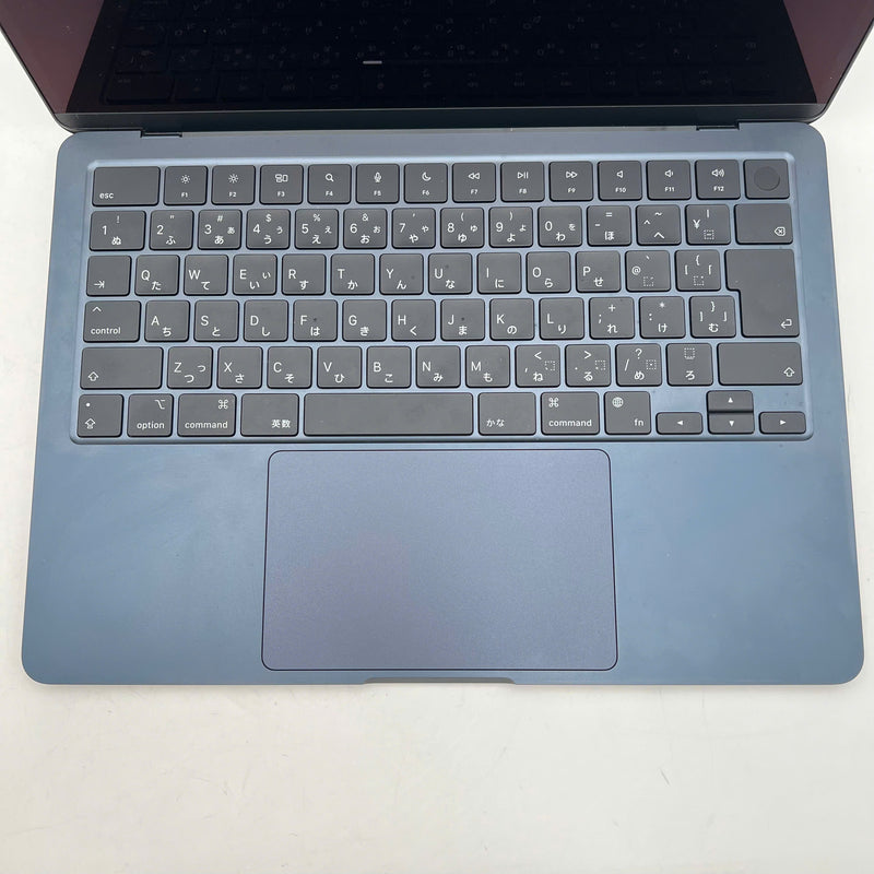 MacBook Air 2022 13.6in Đen Apple M2/ RAM 8GB/ SSD 256GB 98% Sạc 79 lần BPTN