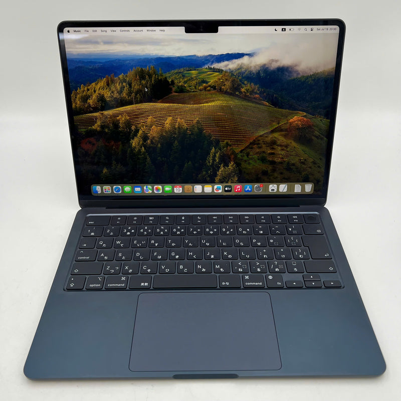 MacBook Air 2022 13.6in Đen Apple M2/ RAM 8GB/ SSD 256GB 98% Sạc 79 lần BPTN