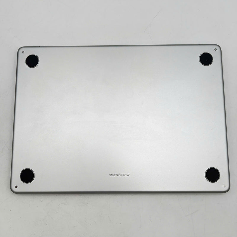 Macbook Air 2022 13.6in Bạc Apple M2/ RAM 8GB/ SSD 512GB 98% sạc 30 lần BPTN