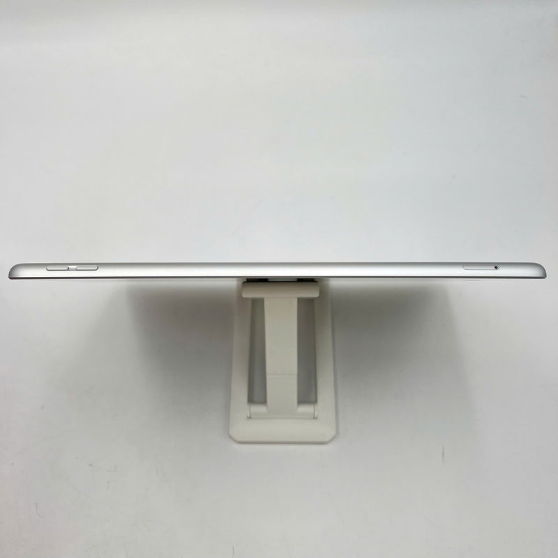 iPad Gen 8 2020 10.2in 32GB Silver 4G + Wifi 98% pin từ 85% từ AU (xước mặt lưng, xước viền, bụi màn, chỉ dùng sim VN)