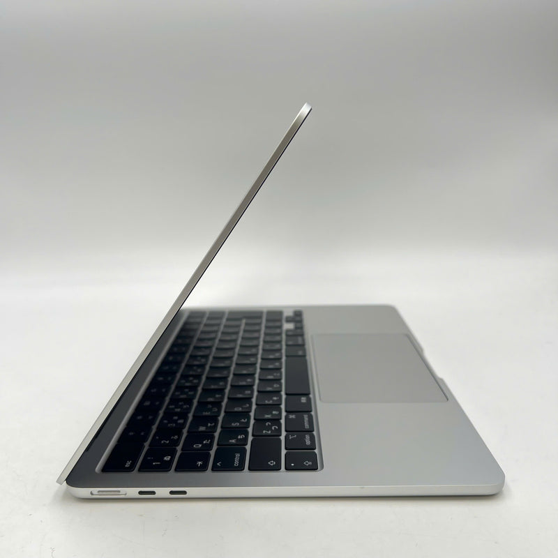 Macbook Air 2024 13.6in Bạc M3/ RAM 8GB/ SSD 256GB 100% Fullbox pin 100% sạc 2 lần BPTN
