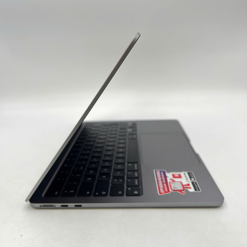 Macbook Air 2022 13.6in Xám M2/ RAM 8GB/ SSD 256GB 98% sạc 31 lần BPTA