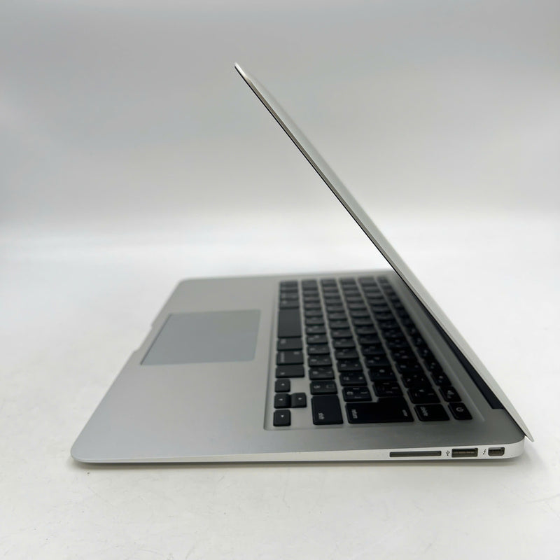 Macbook Air 2015 13.3in Bạc Intel Core i5/ RAM 8GB/ SSD 98% sạc 1 lần BPTN (đã thay pin mới, không có camera)