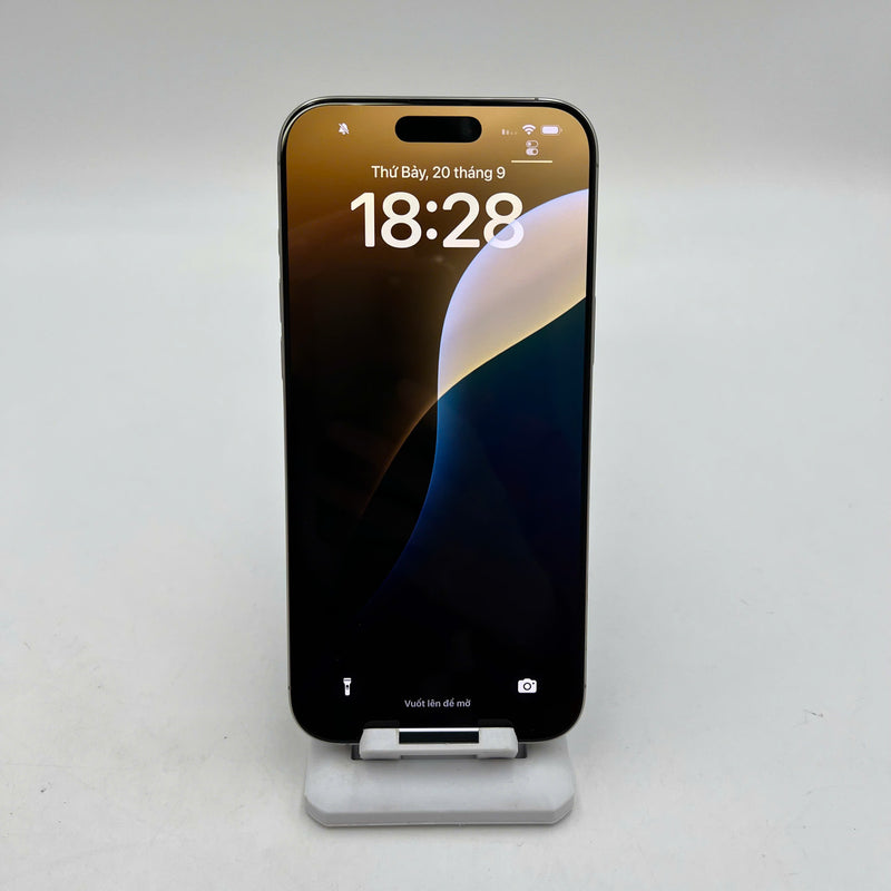 iPhone 16 Pro Max 1TB Tự Nhiên 98% pin 91% Máy đã trả hết tiền mạng dùng như Quốc tế Apple (Xước viền) - HH3583