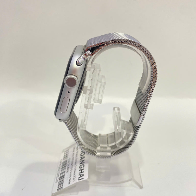 Apple Watch Series 5 44mm GPS 98% Fullbox Silver Aluminum Case with Milanese Loop (xước màn)