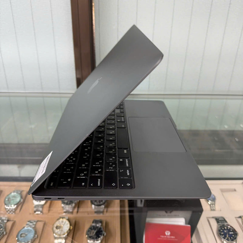 Macbook Air 2020 13.3in Xám Intel Core i3/ RAM 8GB/ SSD 256GB 98% Sạc 280 lần BPTN