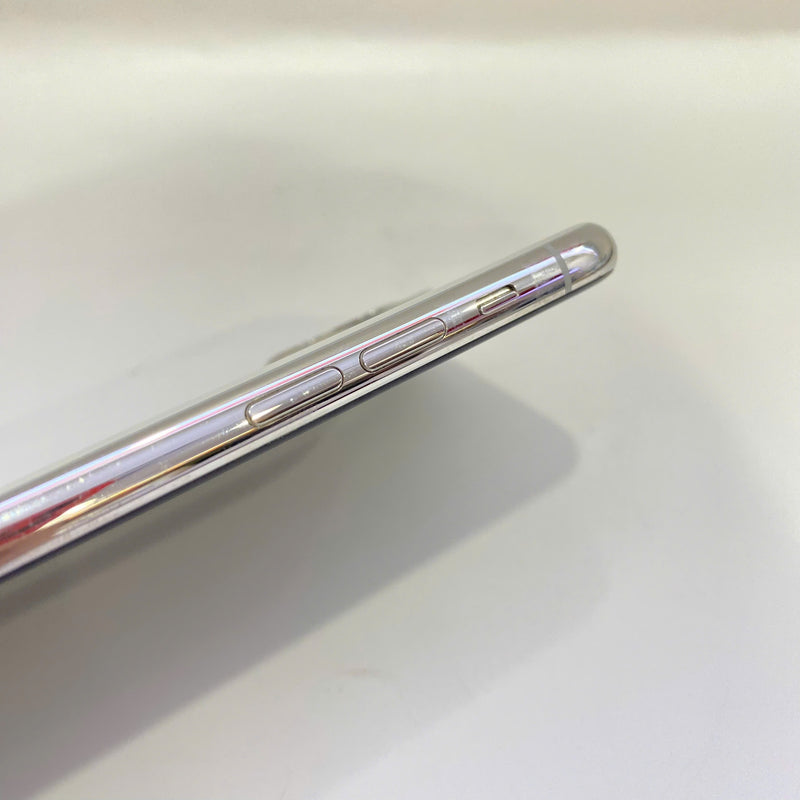 iPhone 11 Pro Max 512GB Trắng 98% pin 100% Máy đã trả hết tiền mạng dùng như Quốc tế Apple màn (LKCH,viền xước, ĐTP) - HH8218