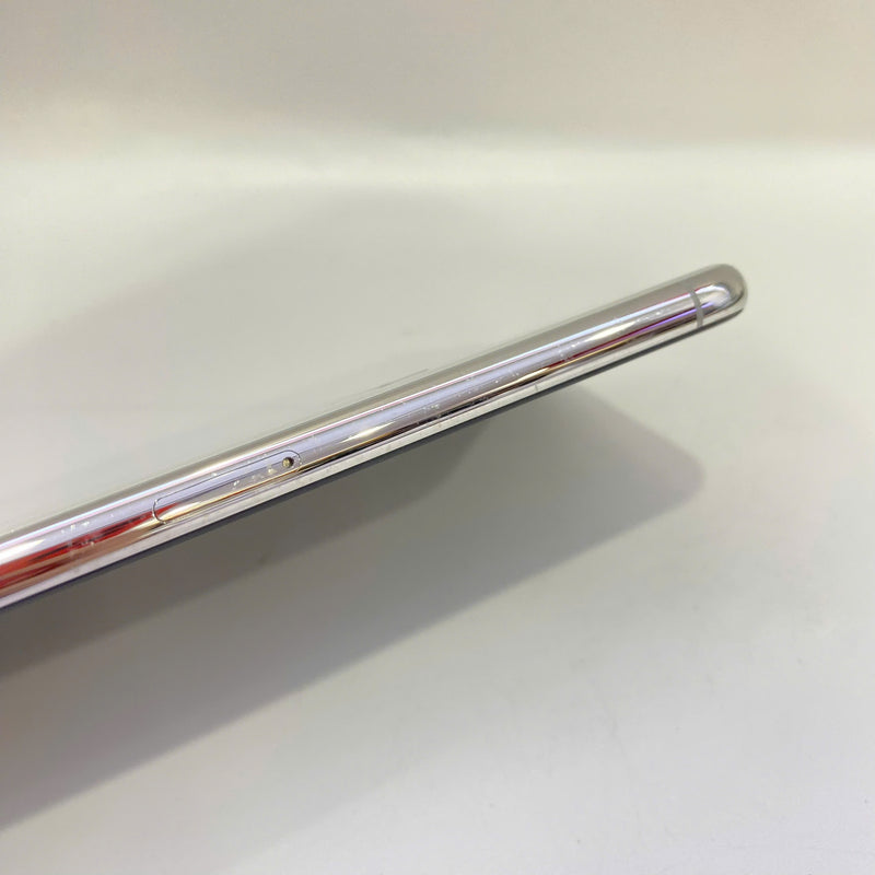 iPhone 11 Pro Max 512GB Trắng 98% pin 100% Máy đã trả hết tiền mạng dùng như Quốc tế Apple màn (LKCH,viền xước, ĐTP) - HH8218