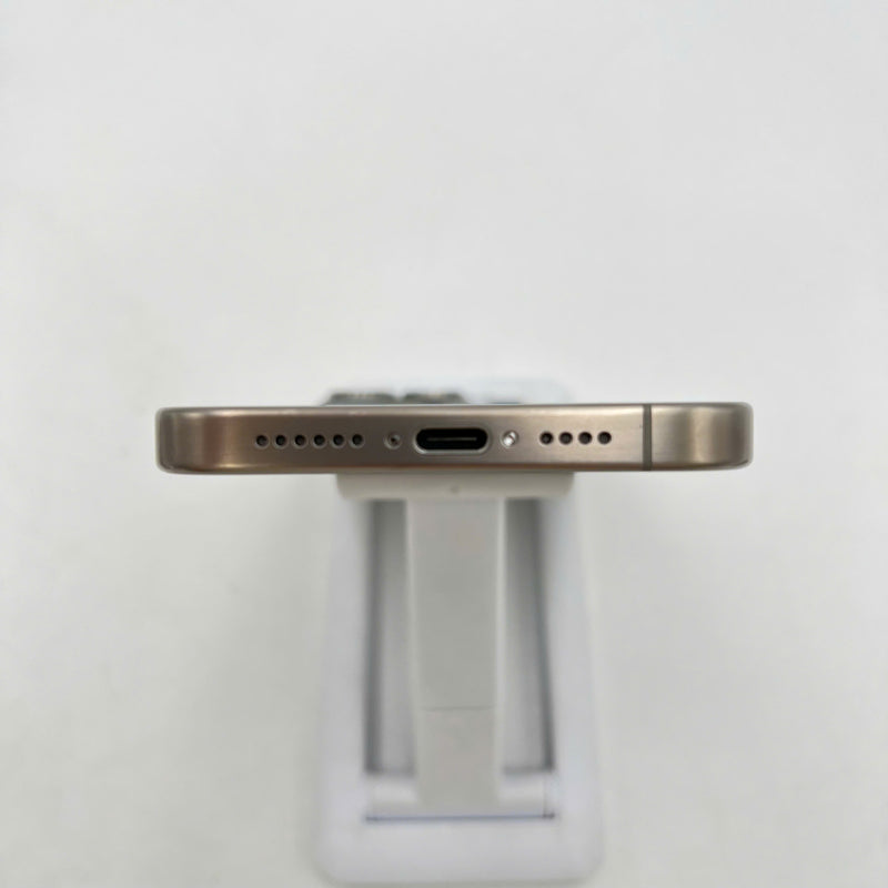 iPhone 15 Pro Max 256GB Tự Nhiên 98% pin 100% Quốc tế từ SB (Không dùng sim SB - Đã thay pin) - HH8111