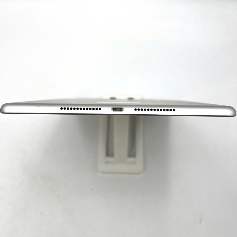 iPad Gen 8 2020 10.2in 32GB Silver 4G + Wifi 98% pin từ 80% từ AU (xước mặt lưng, xước viền, bụi màn, móp viền)