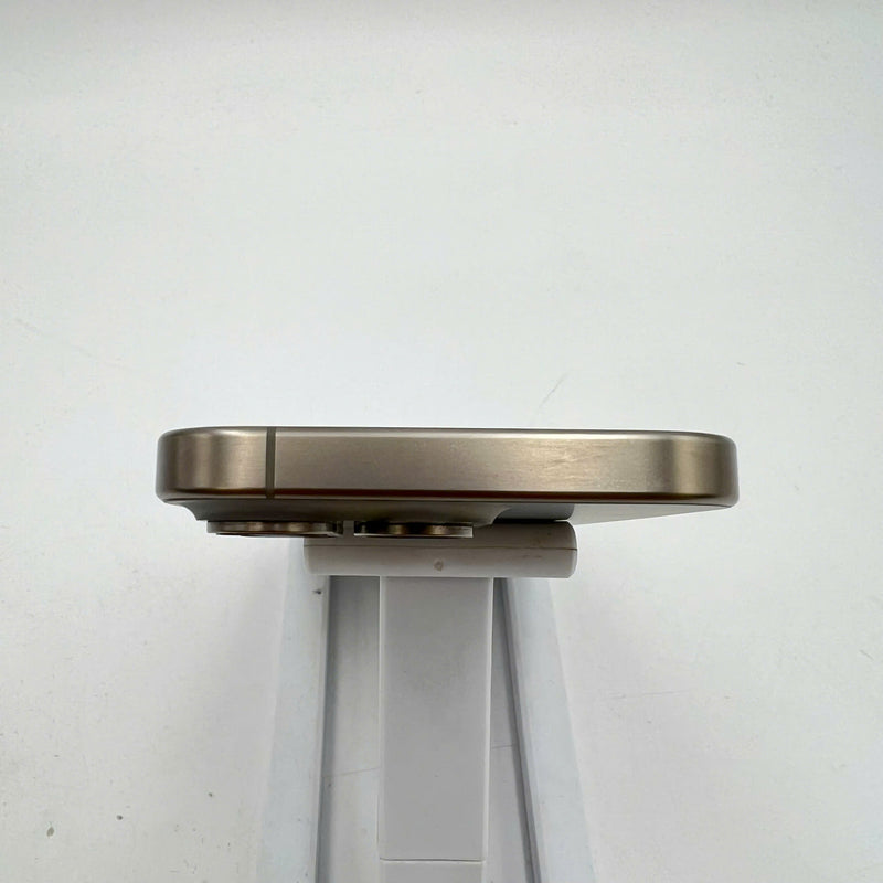 iPhone 15 Pro 128GB Tự Nhiên 98% pin 88%  Quốc Tế Apple  (Đốm 0,5x/3x) - HH6787