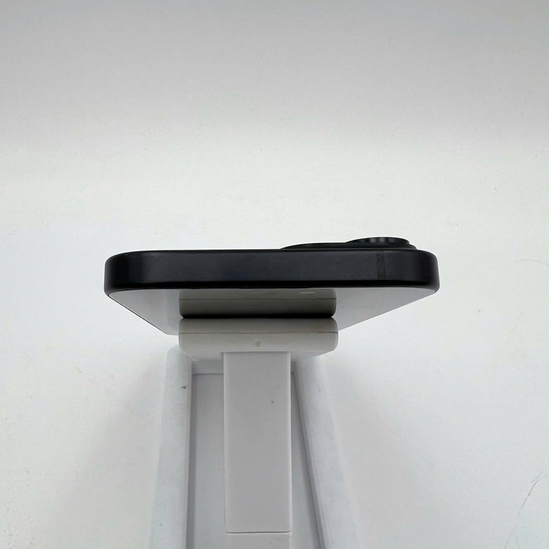 iPhone 15 256GB Đen 98% pin 85% Quốc Tế Apple (xước viền cam,ám viền) - HH2256