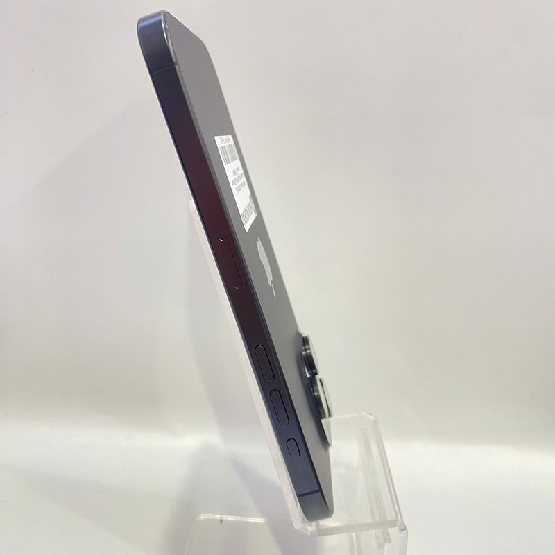 iPhone 15 Pro Max 256GB Đen 98% pin 89% Quốc tế từ SB (Không dùng sim SB - Xước sơn viền) - HH9612
