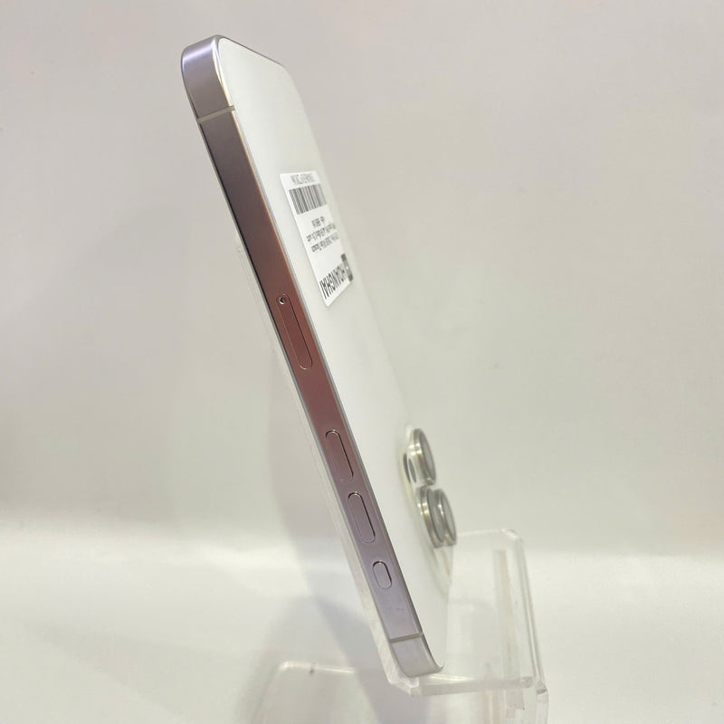 iPhone 15 Pro 128GB Trắng 98% pin 90% Quốc tế từ SB (Không dùng sim SB - đốm 0,5x xước viền) - HH8186