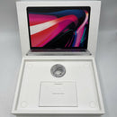 Macbook Pro 2022 13.3in Bạc Apple M2/ RAM 8GB/ SSD 256GB 98% pin 95% BPTN (sạc 18 lần - sứt viền)