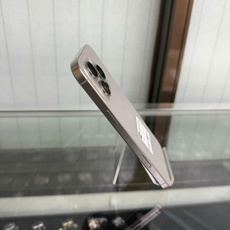 iPhone 16 Pro Max 1TB Tự Nhiên 99% pin 100% Quốc tế từ RKT (Không dùng sim RKT - sạc 83 lần) - HH1600