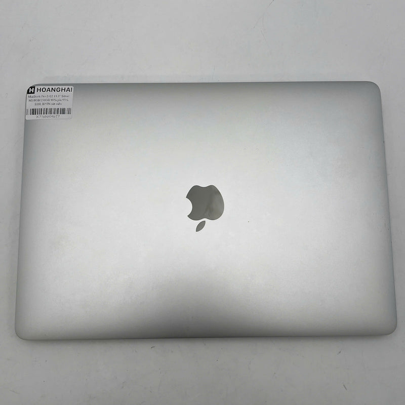 Macbook Pro 2022 13.3in Bạc Apple M2/ RAM 8GB/ SSD 256GB 98% pin 95% BPTN (sạc 18 lần - sứt viền)