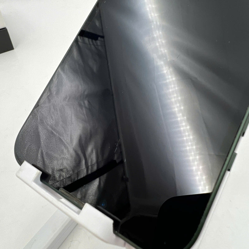 iPhone 13 256GB Xanh Lá 98% pin 85% Quốc tế Apple (ám viền, màn xước) - HH5946