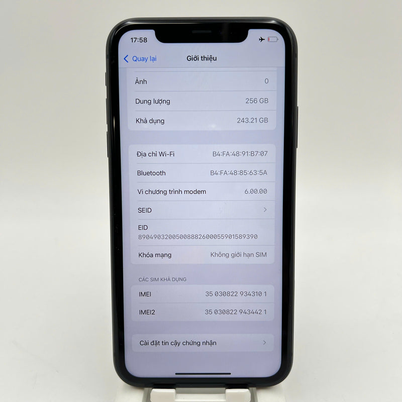 iPhone 11 256GB Đen 98% pin 96% Máy đã trả hết tiền mạng dùng như Quốc tế Apple (xước kính mặt lưng) - HH3101