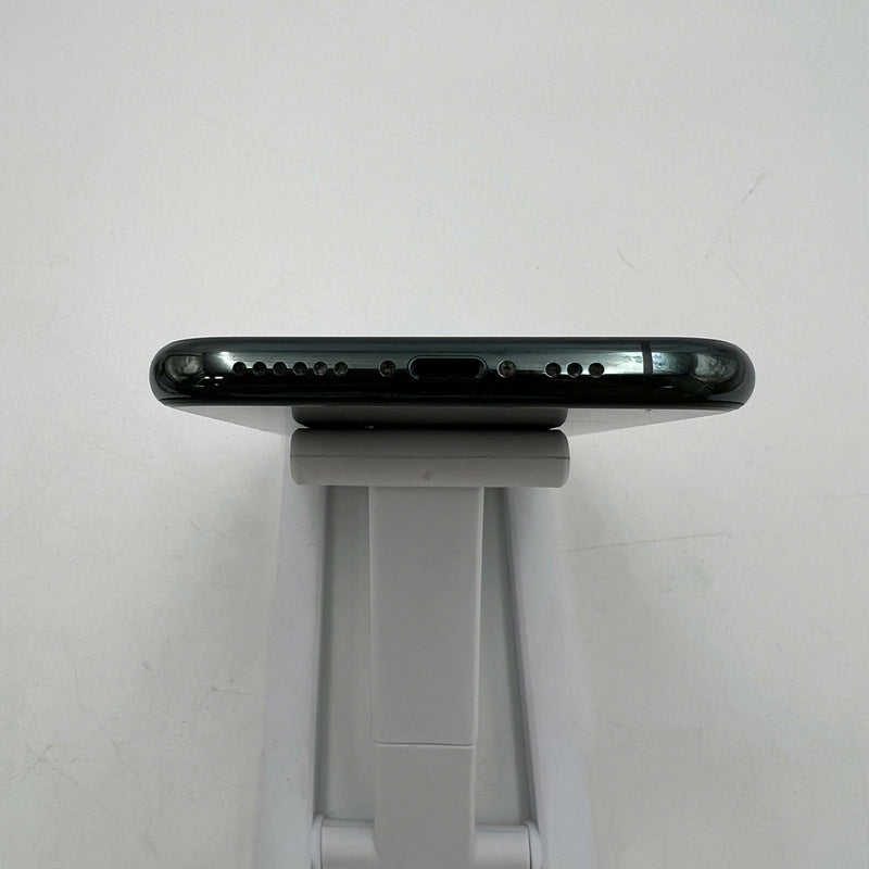 iPhone 11 Pro 256GB Xanh Lá 98% pin 85% Máy đã trả hết tiền mạng dùng như Quốc tế Apple (đốm 1x, xước viền) - HH2276