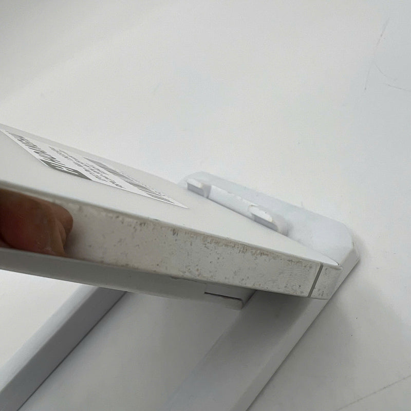 iPhone 12 Pro Max 128GB Bạc 98% pin 88% Quốc tế từ SB (Không dùng sim SB -  xước viền) - HH4512