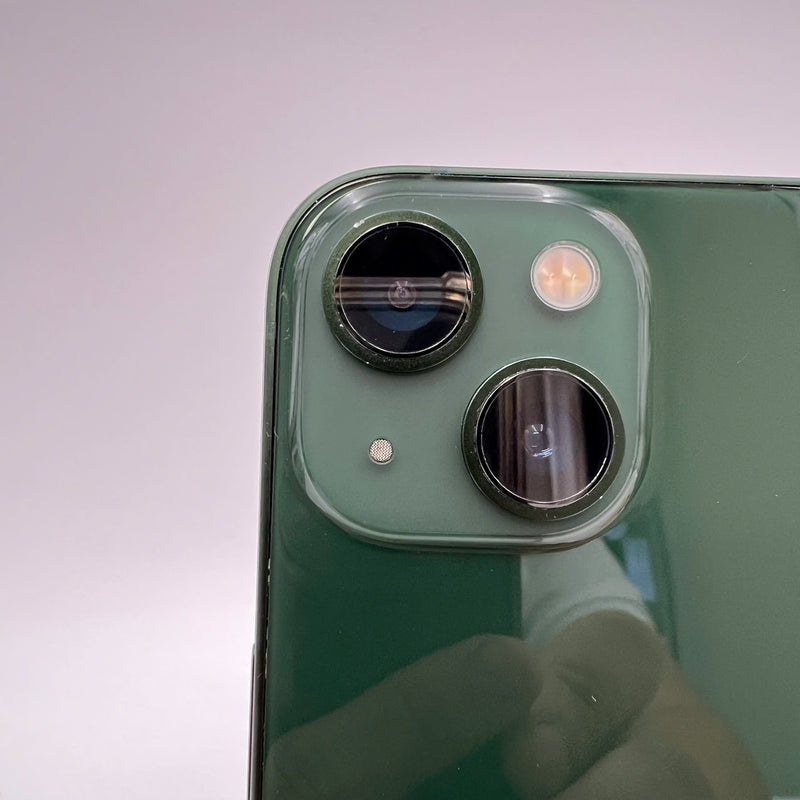 iPhone 13 128GB Xanh Lá 98% pin 96% Quốc tế từ RKT (Không dùng sim RKT - sứt viền, viền cam xước) - HH1916