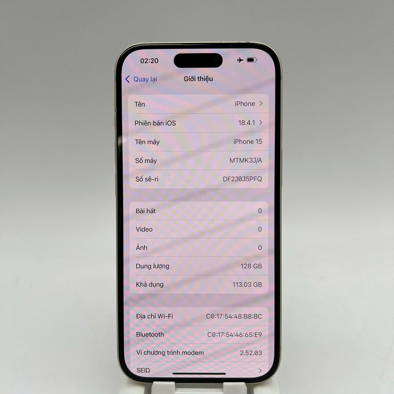 iPhone 15 128GB Vàng 98% pin 86% Quốc tế từ DCM (Không dùng sim DCM - màn xước, viền xước) - HH4780