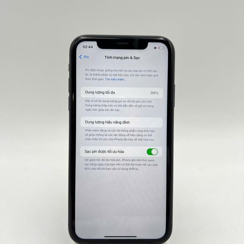 iPhone 11 256GB Đen 98% pin 99% ĐBH Máy đã trả hết tiền mạng dùng như Quốc tế Apple (mặt lưng xước) - HH1756