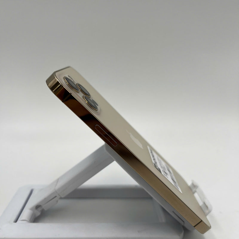 iPhone 12 Pro 128GB Vàng 98% pin 87% Máy đã trả hết tiền mạng dùng như Quốc tế Apple (đốm 1x/2x, xước viền) - HH0616