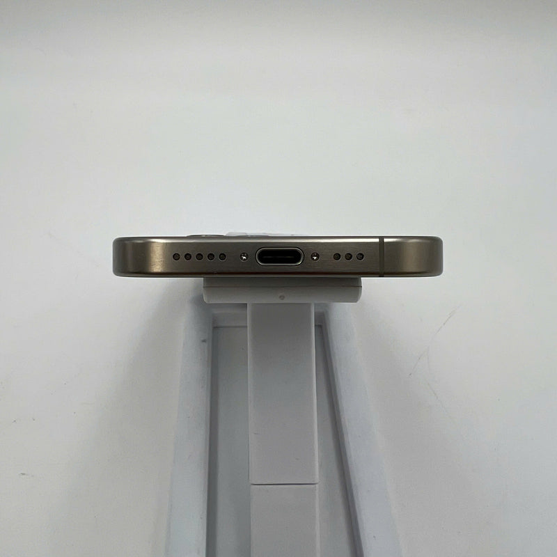 iPhone 15 Pro 256GB Tự Nhiên 98% pin 88% Quốc Tế Apple  - HH0404
