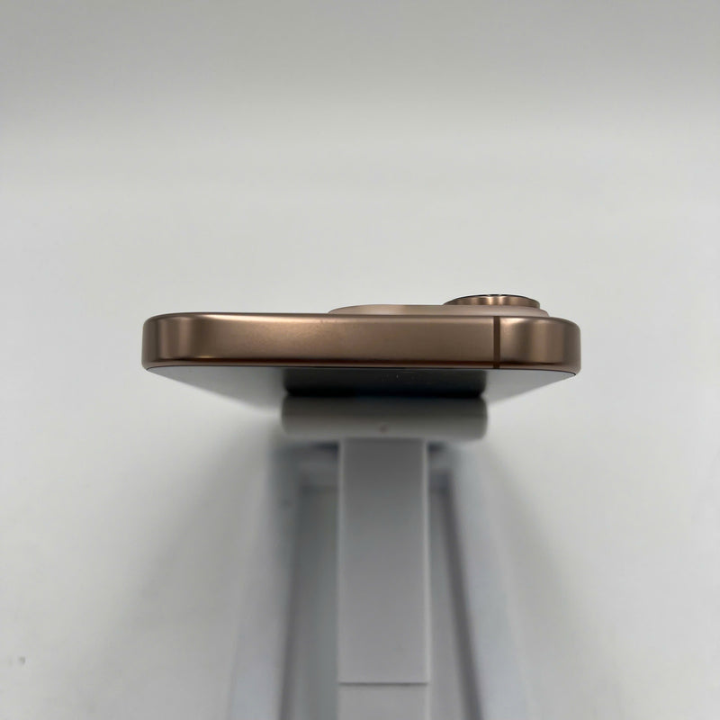 iPhone 16 Pro 256GB Vàng Sa Mạc 98% pin 92% Quốc Tế Apple  - HH1242