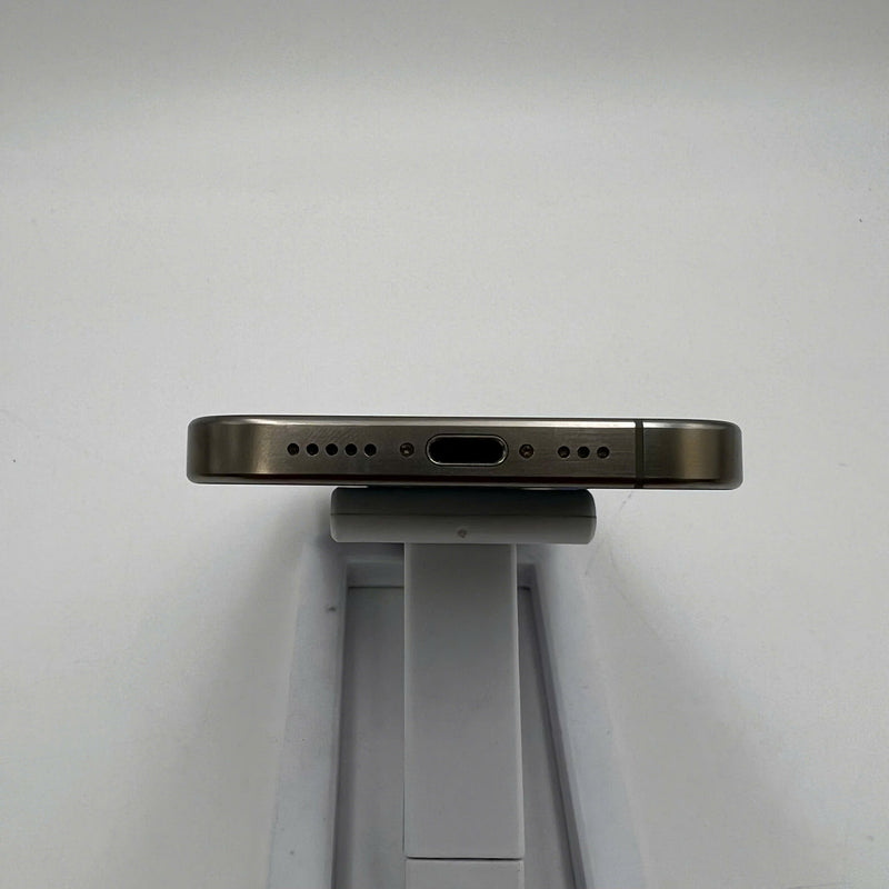 iPhone 15 Pro 256GB Tự Nhiên 98% pin 85% Quốc Tế Apple  - HH2915