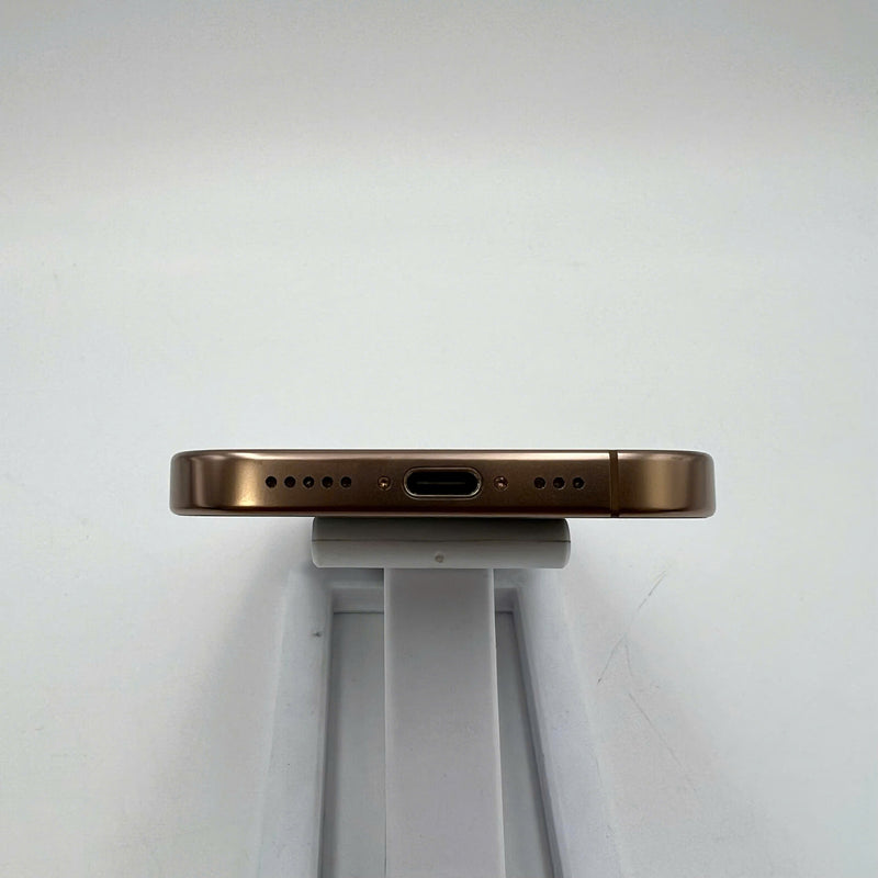 iPhone 16 Pro 256GB Vàng Sa Mạc 98% pin 94% Quốc tế từ SB (Không dùng sim SB) - HH7882