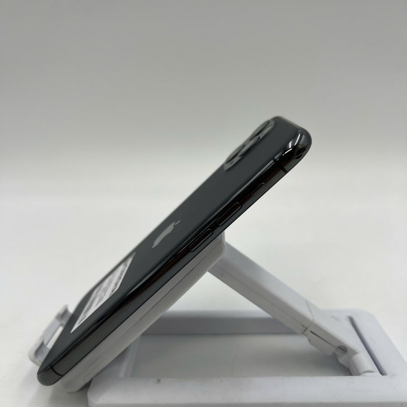 iPhone 11 Pro 256GB Đen 98% pin 93% Quốc Tế Apple (Đã thay pin, đốm 1x) - HH2156