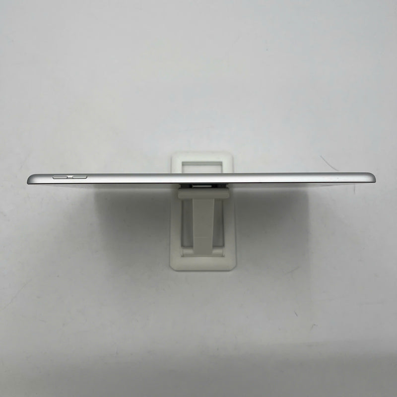 iPad Gen 7 10.2inch Bạc 32GB Wifi 98% pin 100% (xước viền chân sạc, sạc dưới 50 lần)