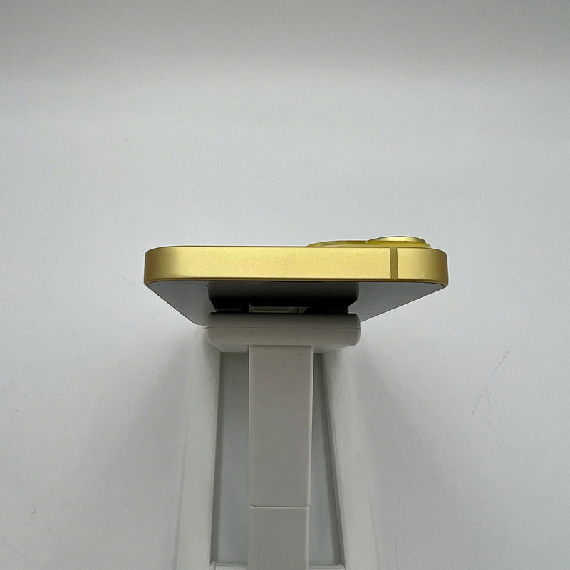 iPhone 14 128GB Vàng 98% pin 100% Quốc tế Apple (Đã thay pin, xước viền, xước viền cam) - HH7549