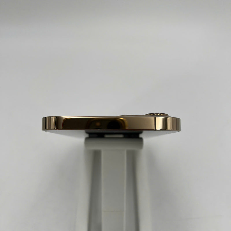 iPhone 13 Pro Max 256GB Vàng 98% pin 100% Máy đã trả hết tiền mạng dùng như Quốc tế Apple (Đã thay pin, đốm 3x) - HH8810