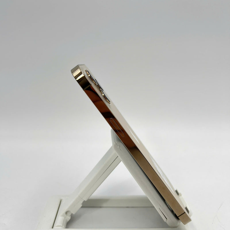 iPhone 13 Pro Max 256GB Vàng 98% pin 100% Máy đã trả hết tiền mạng dùng như Quốc tế Apple (Đã thay pin, đốm 3x) - HH8810