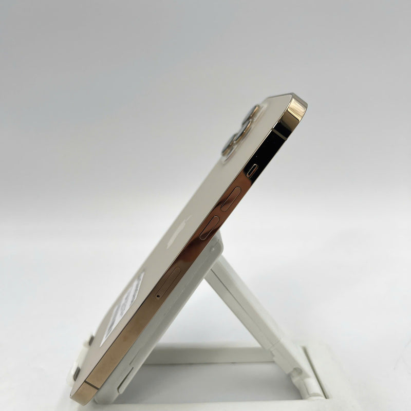 iPhone 13 Pro Max 256GB Vàng 98% pin 100% Máy đã trả hết tiền mạng dùng như Quốc tế Apple (Đã thay pin, đốm 3x) - HH8810